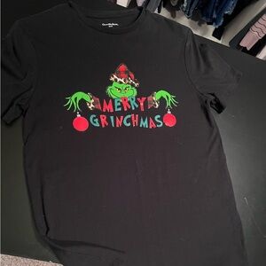 Grinch t shirt